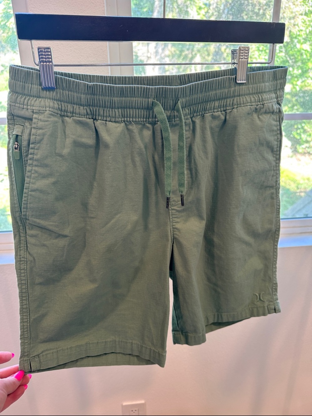 Hurley Men's Olive Green Elastic Waist Athletic Shorts